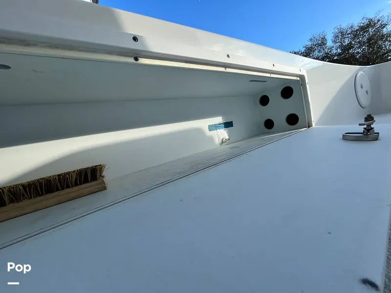 Slide: The Image of Tiburon ZX-22 2019 - 16085378