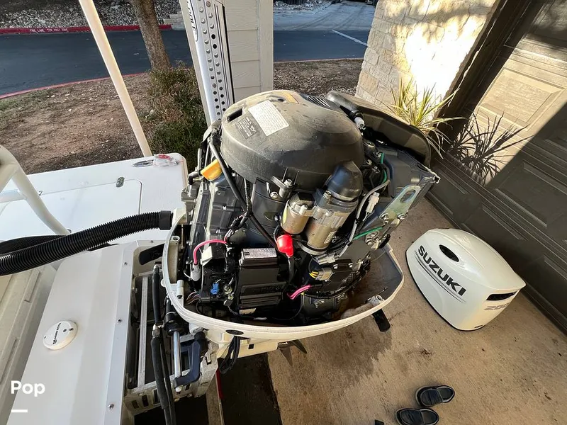 Slide: The Image of Tiburon ZX-22 2019 - 16085386