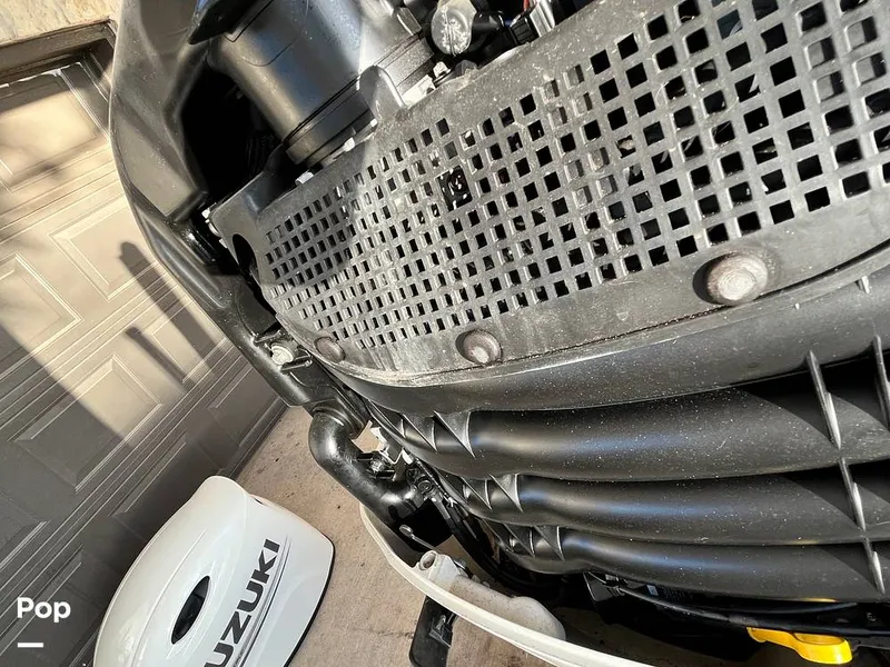 Slide: The Image of Tiburon ZX-22 2019 - 16085392