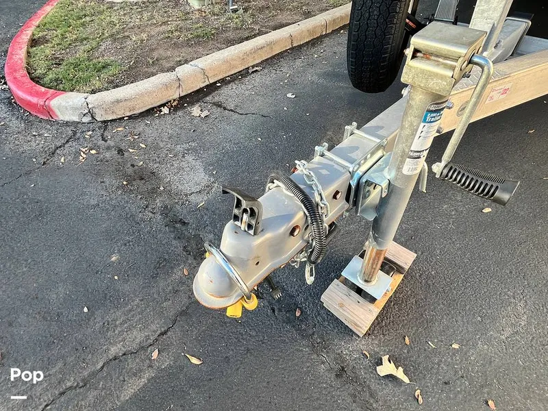 Slide: The Image of Tiburon ZX-22 2019 - 16085415