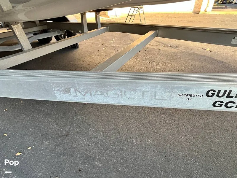 Slide: The Image of Tiburon ZX-22 2019 - 16085418