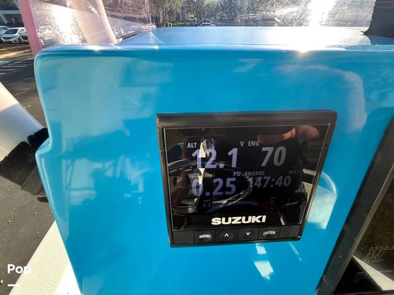 Slide: The Image of 147 Hours - 16085342