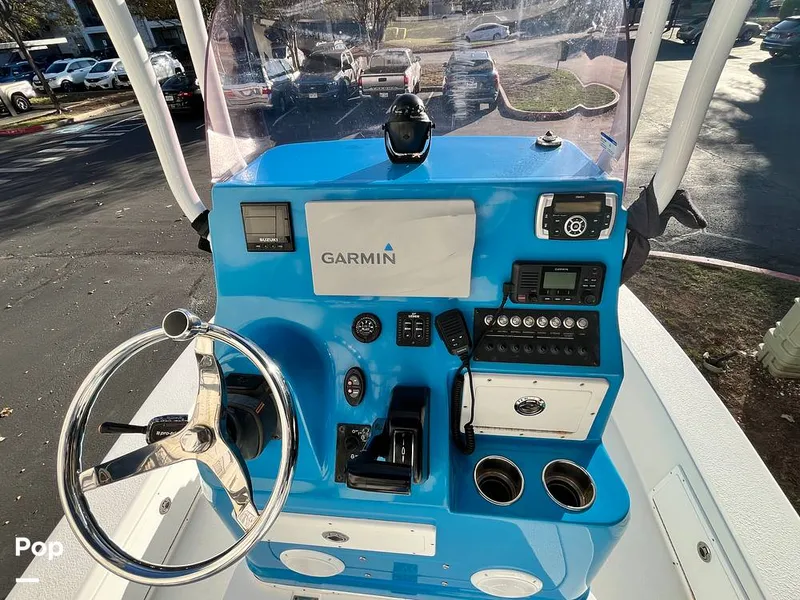 Slide: The Image of Tiburon ZX-22 2019 - 16085334