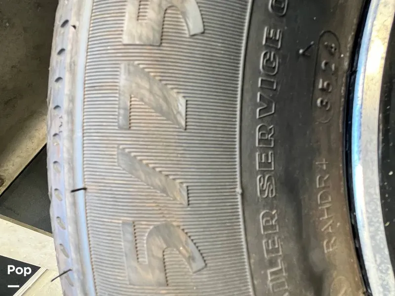 Slide: The Image of Tiburon ZX-22 2019 - 16085276