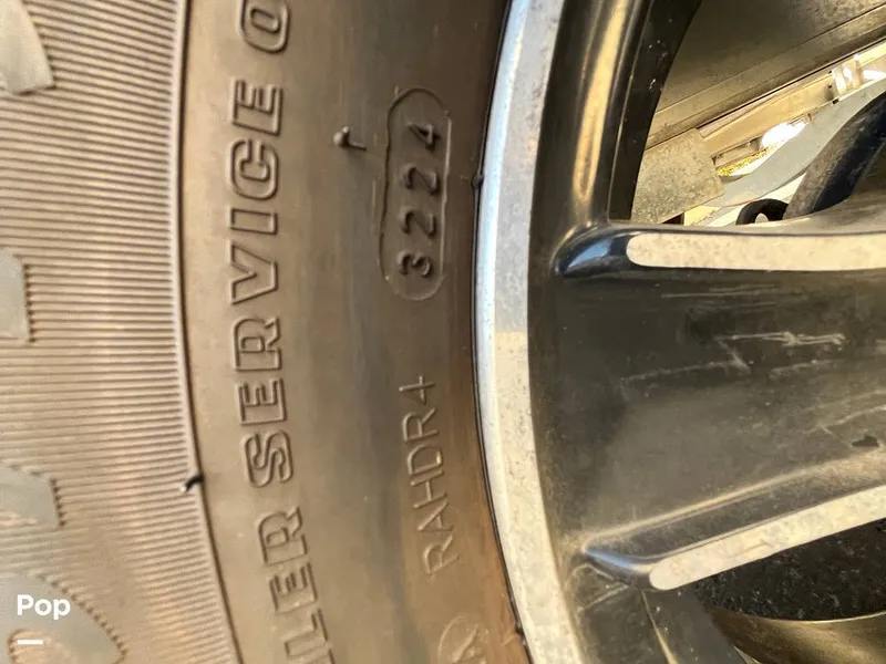 Slide: The Image of Tiburon ZX-22 2019 - 16085278