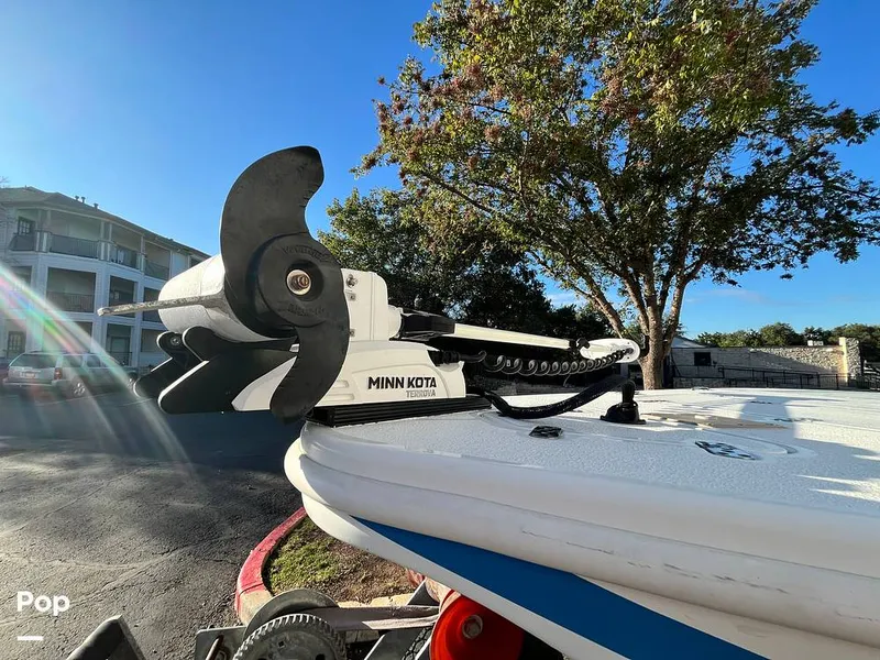 Slide: The Image of Tiburon ZX-22 2019 - 16085285