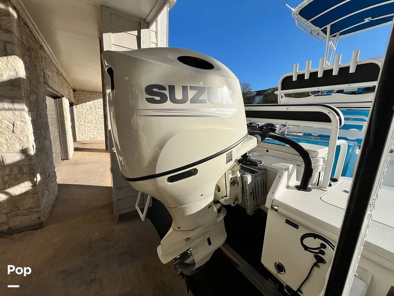 Slide: The Image of Tiburon ZX-22 2019 - 16085291