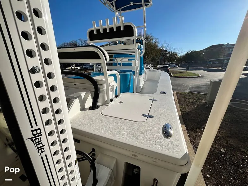 Slide: The Image of Tiburon ZX-22 2019 - 16085296