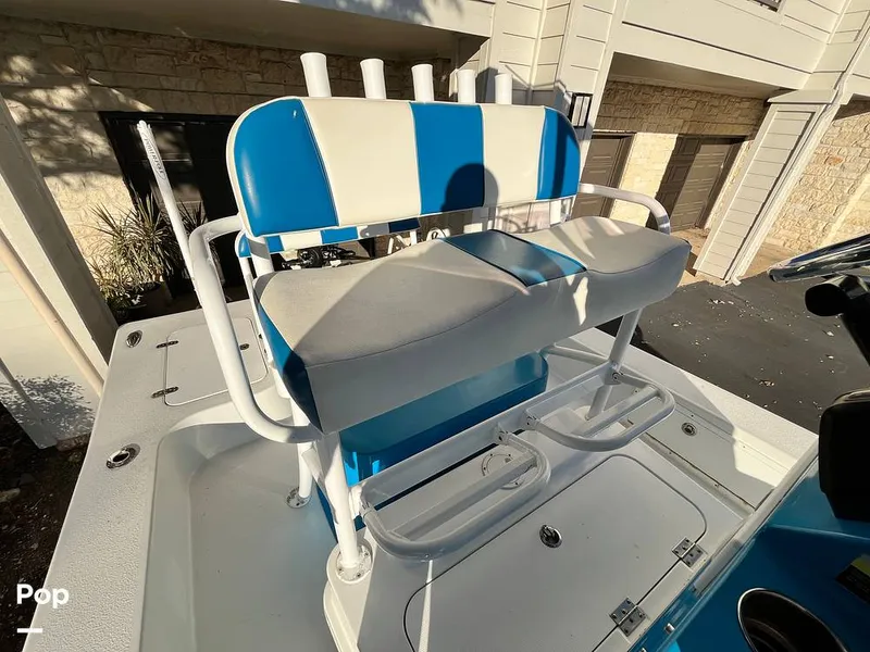 Slide: The Image of Tiburon ZX-22 2019 - 16085345