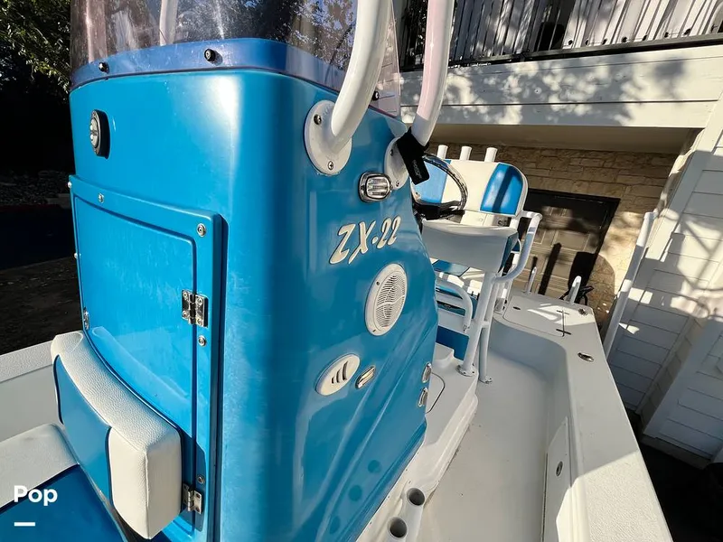 Slide: The Image of Tiburon ZX-22 2019 - 16085360