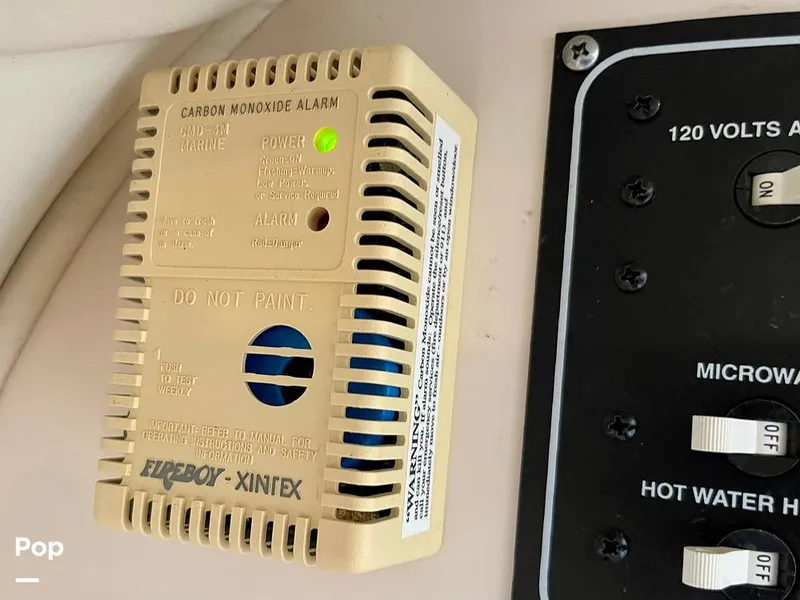 Slide: The Image of Pursuit 3070 Offshore CC 2003 - 16032840