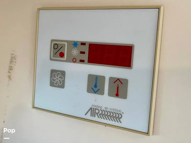 Slide: The Image of Pursuit 3070 Offshore CC 2003 - 16032841