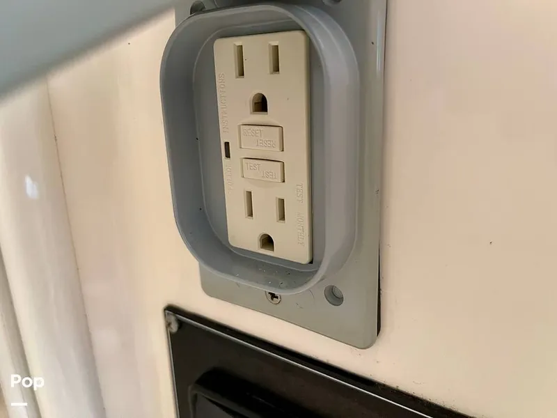 Slide: The Image of Pursuit 3070 Offshore CC 2003 - 16032869