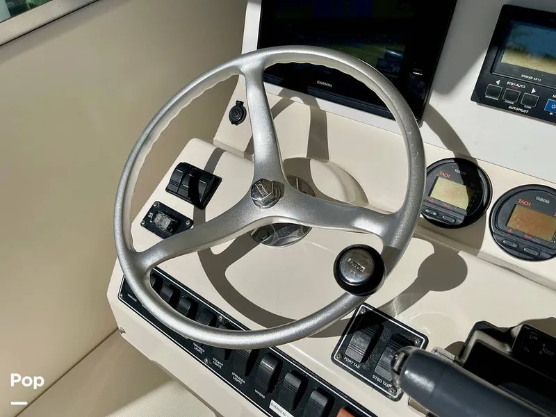 Slide: The Image of Pursuit 3070 Offshore CC 2003 - 16032882