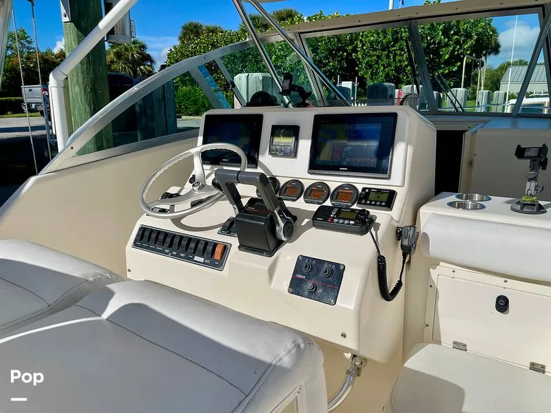 Slide: The Image of Pursuit 3070 Offshore CC 2003 - 16032766