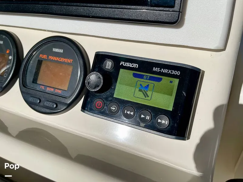 Slide: The Image of Pursuit 3070 Offshore CC 2003 - 16032774