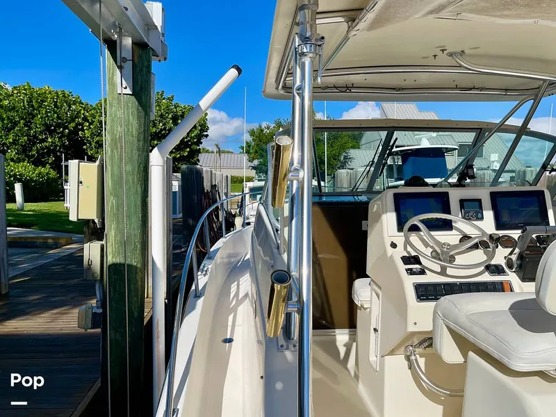 Slide: The Image of Pursuit 3070 Offshore CC 2003 - 16032786