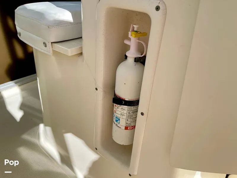 Slide: The Image of Pursuit 3070 Offshore CC 2003 - 16032820