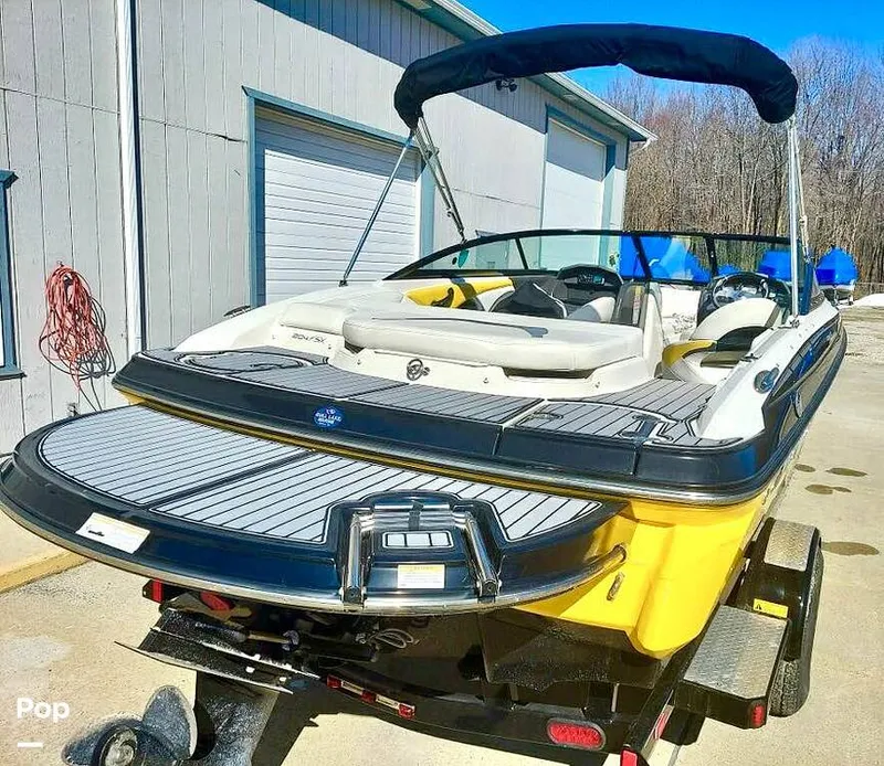 Slide: The Image of Monterey 204 FSX 2013 - 15930311