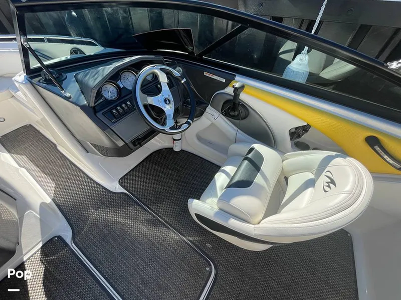 Slide: The Image of Monterey 204 FSX 2013 - 15932130