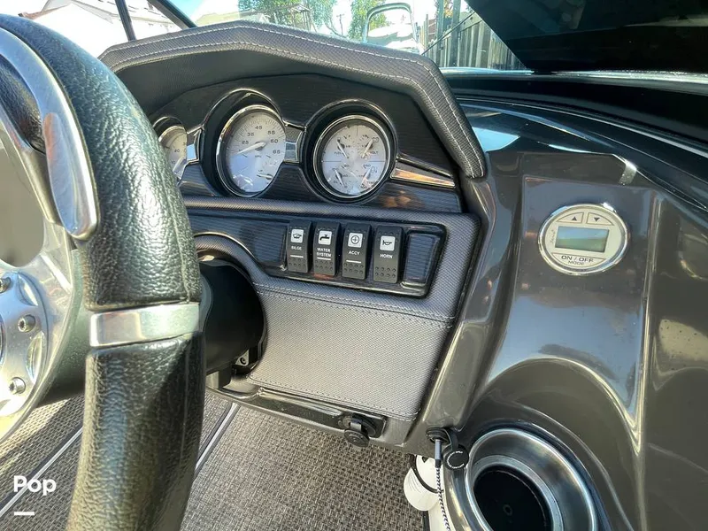 Slide: The Image of Monterey 204 FSX 2013 - 15932134