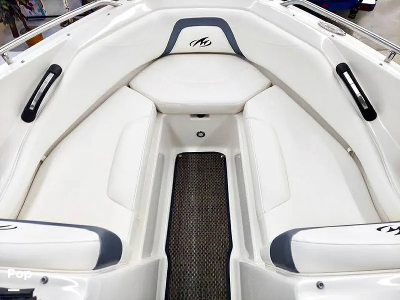 Slide: The Image of Monterey 204 FSX 2013 - 15930313