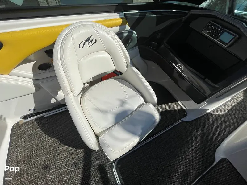 Slide: The Image of Monterey 204 FSX 2013 - 15932147