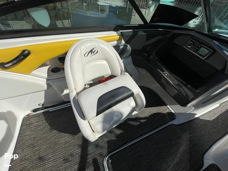 Slide: The Image of Monterey 204 FSX 2013 - 15932148