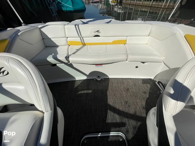 Slide: The Image of Monterey 204 FSX 2013 - 15932156