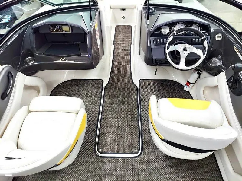 Slide: The Image of Monterey 204 FSX 2013 - 15930315