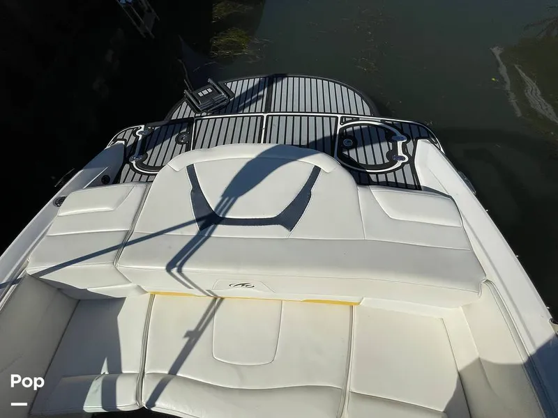 Slide: The Image of Monterey 204 FSX 2013 - 15932182