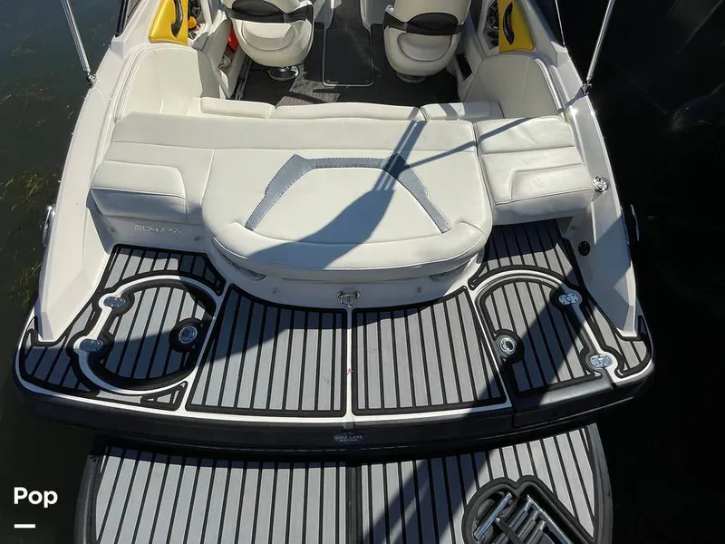 Slide: The Image of Monterey 204 FSX 2013 - 15932187