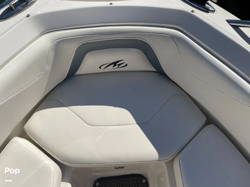 Slide: The Image of Monterey 204 FSX 2013 - 15932211