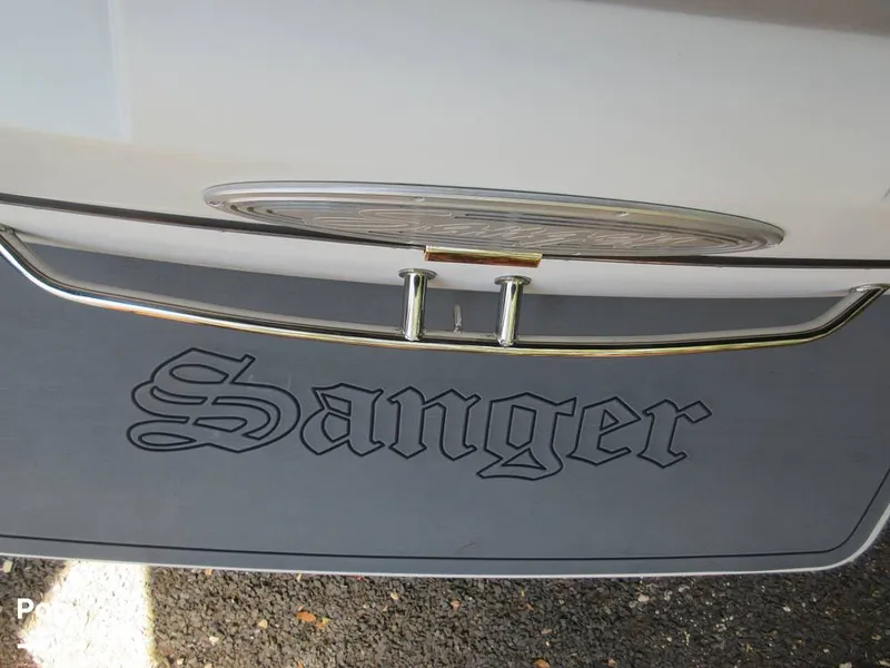 Slide: The Image of Sanger V215 2012 - 15914954