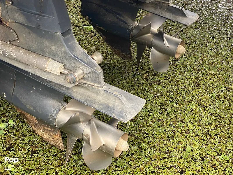 Slide: The Image of Sea Ray 330 Sundancer 2015 - 15895297