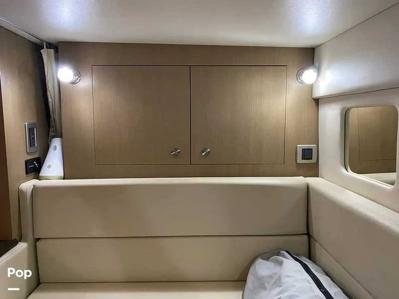 Slide: The Image of Sea Ray 330 Sundancer 2015 - 15895192