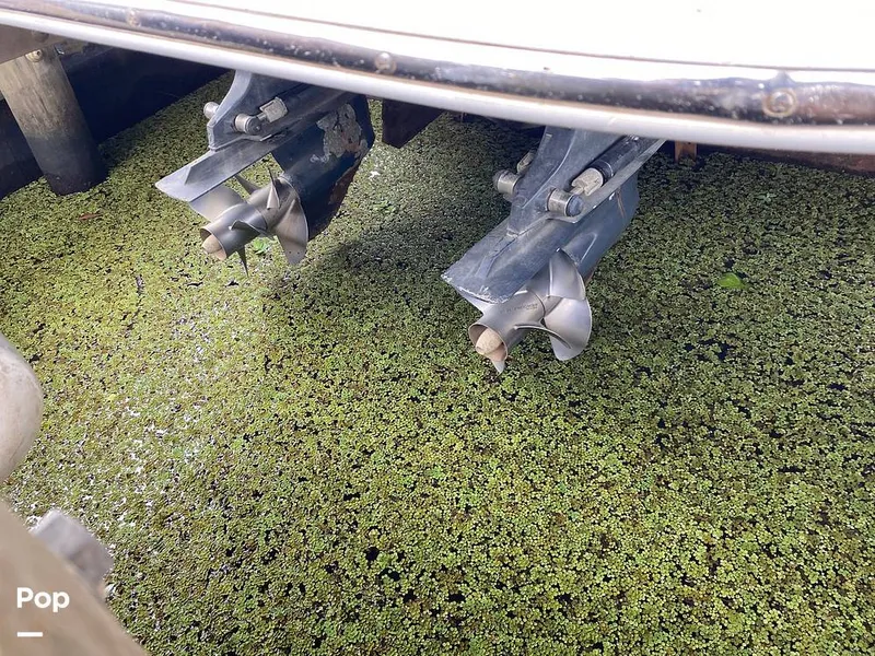 Slide: The Image of Sea Ray 330 Sundancer 2015 - 15895304