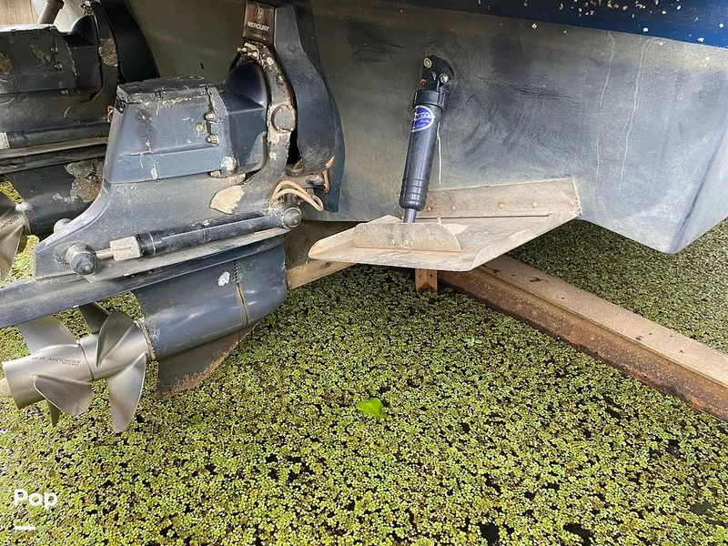 Slide: The Image of Sea Ray 330 Sundancer 2015 - 15895307