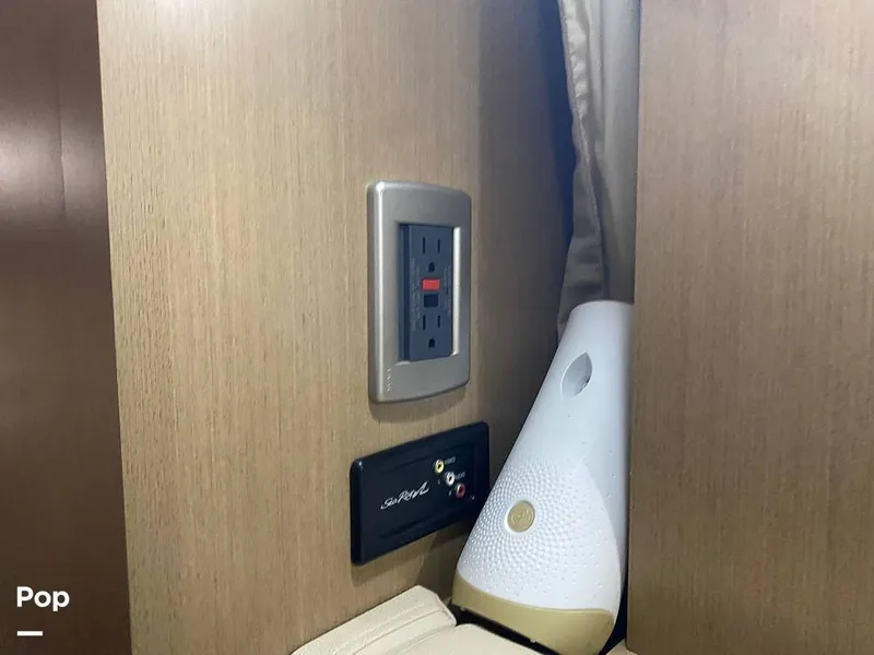 Slide: The Image of Sea Ray 330 Sundancer 2015 - 15895196