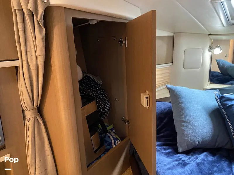 Slide: The Image of Sea Ray 330 Sundancer 2015 - 15895203