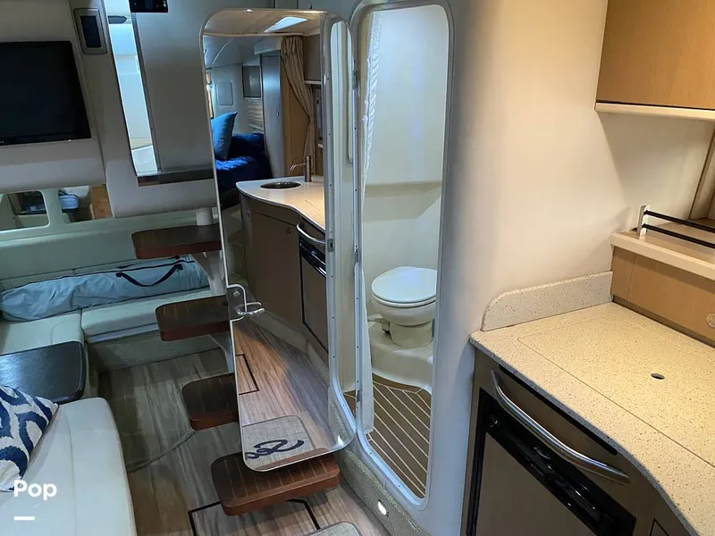 Slide: The Image of Sea Ray 330 Sundancer 2015 - 15895230