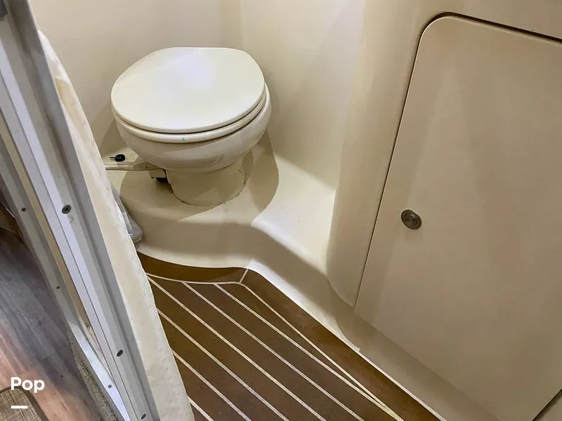 Slide: The Image of Sea Ray 330 Sundancer 2015 - 15895231