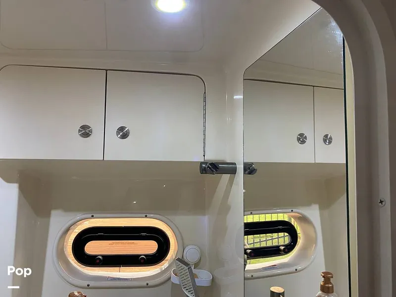 Slide: The Image of Sea Ray 330 Sundancer 2015 - 15895235