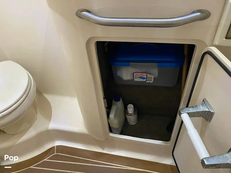 Slide: The Image of Sea Ray 330 Sundancer 2015 - 15895236