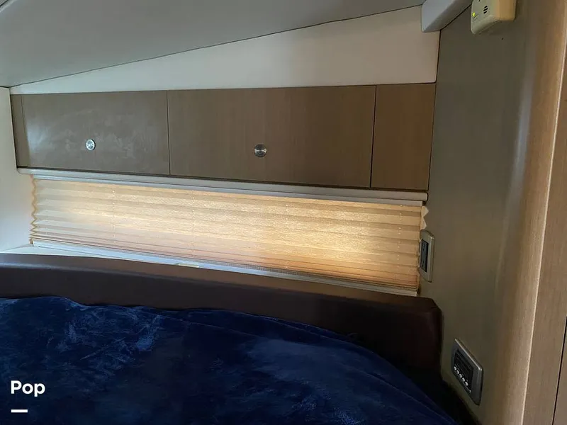 Slide: The Image of Sea Ray 330 Sundancer 2015 - 15895186