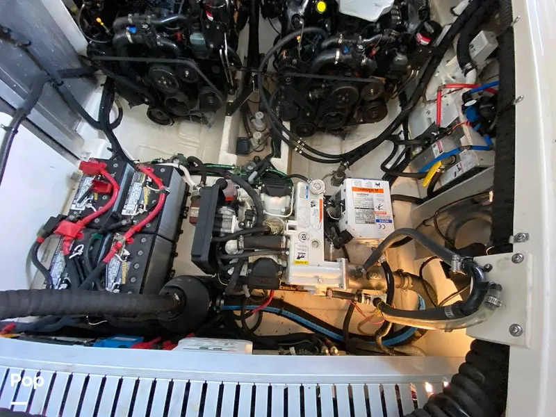 Slide: The Image of Sea Ray 330 Sundancer 2015 - 15895270