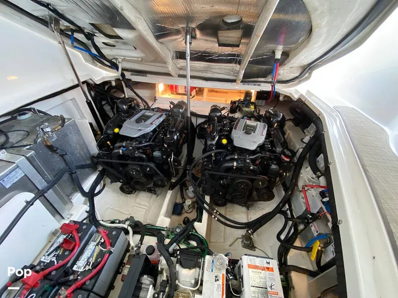 Slide: The Image of Sea Ray 330 Sundancer 2015 - 15895273