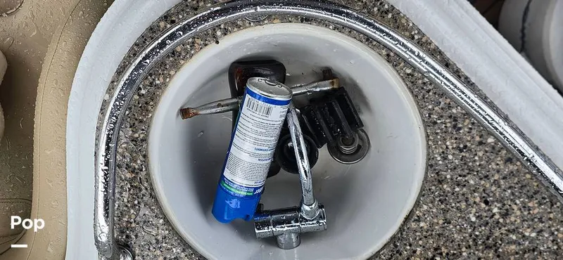 Slide: The Image of Crownline Boats 264 CR 2018 - 15858191