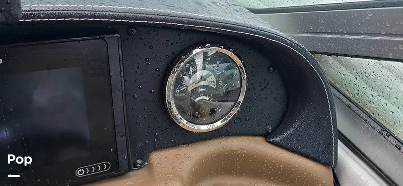 Slide: The Image of Crownline Boats 264 CR 2018 - 15858195