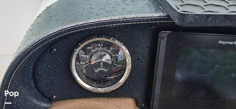 Slide: The Image of Crownline Boats 264 CR 2018 - 15858196